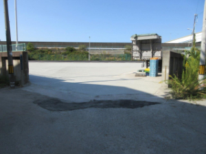 高建の駐車場の塗床工事の事例